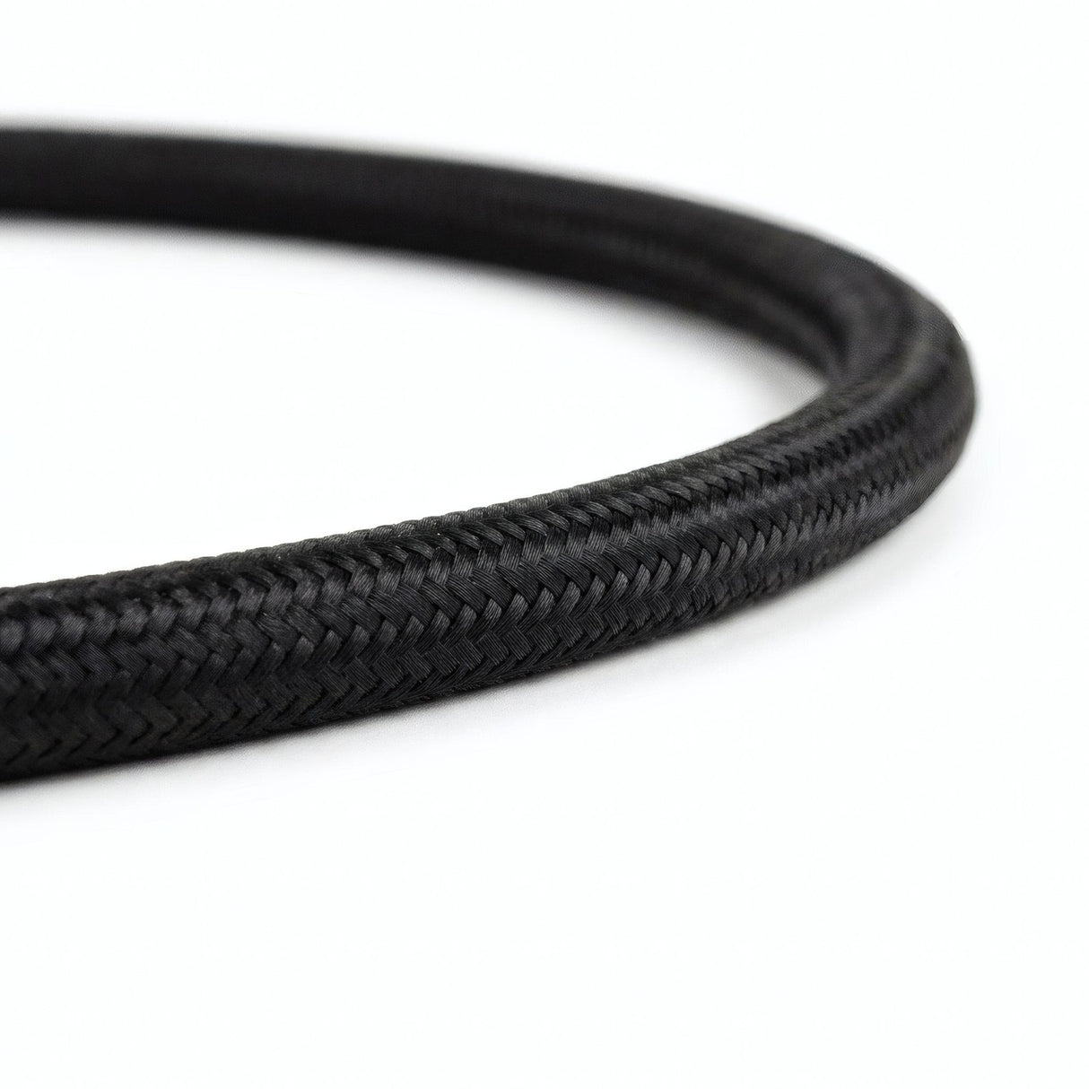 Cabo elétrico têxtil preto - foto de produto sobre fundo branco 5
