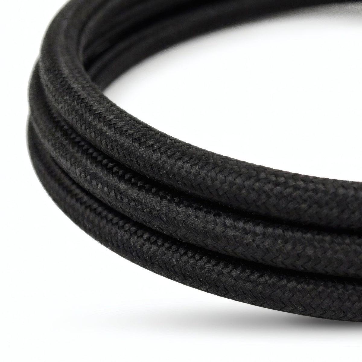 Cabo elétrico têxtil preto - foto de produto sobre fundo branco 6