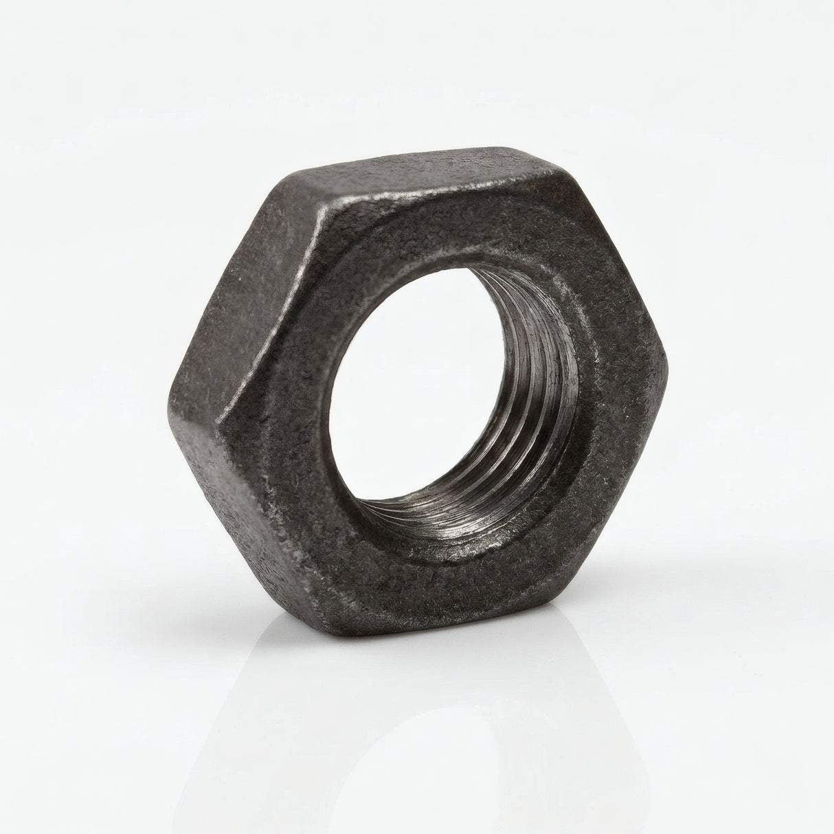 Contraporca em ferro fundido preto - foto de produto sobre fundo branco 1