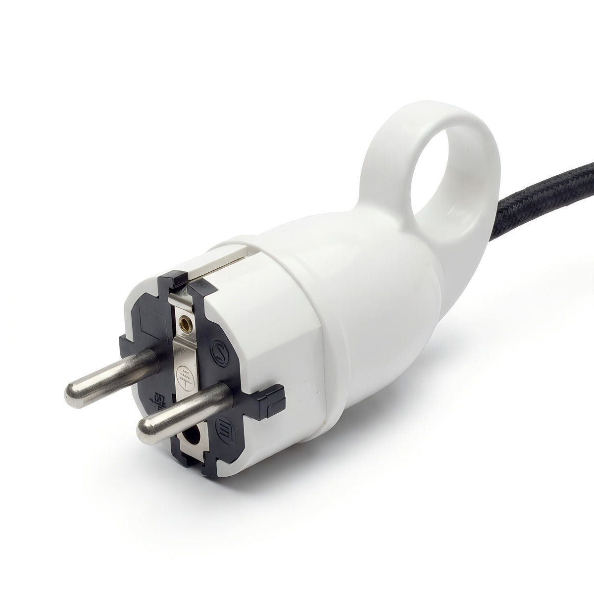 Ficha macho Schuko com anel extrator — Branco