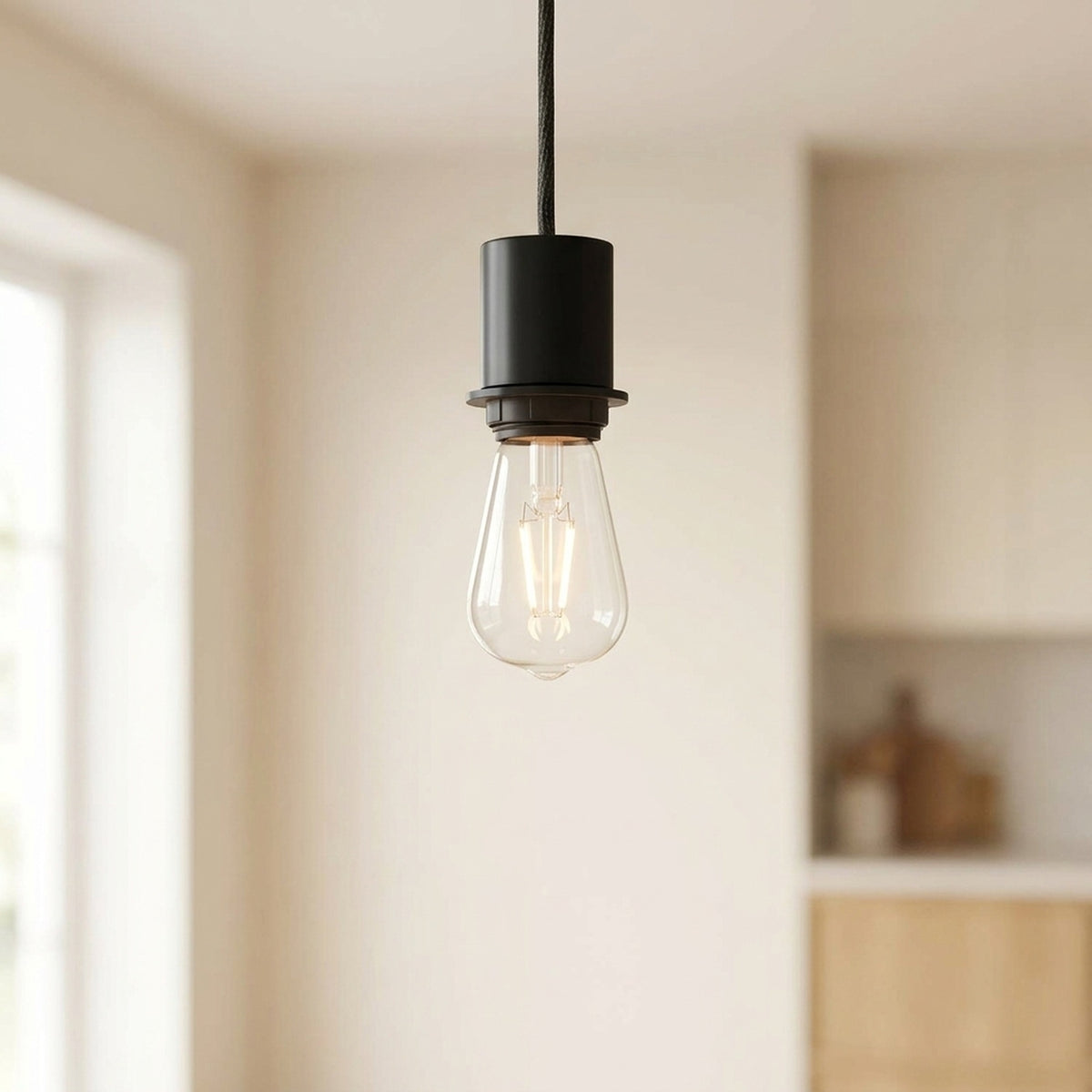 Casquilho E27 semirroscado em metal — Preto