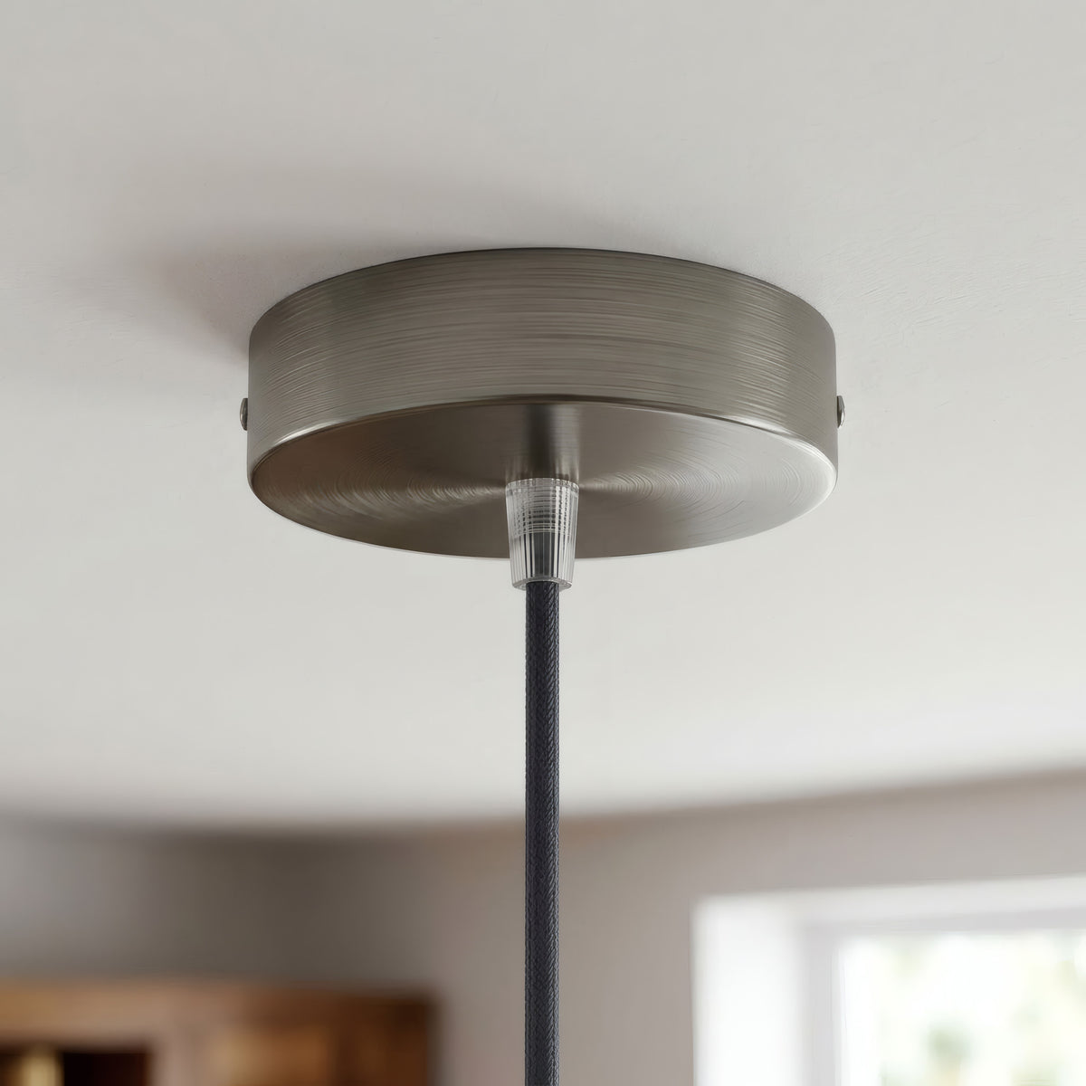 Florão cilíndrico em metal, Ø 120 mm — Cónico em termoplástico / Titânio acetinado