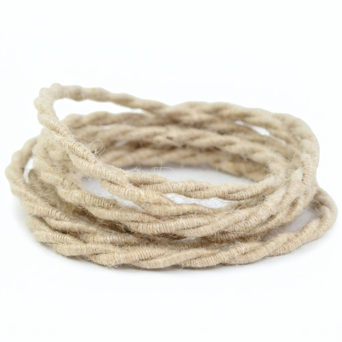Cabo elétrico têxtil de juta torcido - foto de produto sobre fundo branco 7
