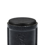 Tampão de plástico preto numa luva deco pintada de preto 3/4″