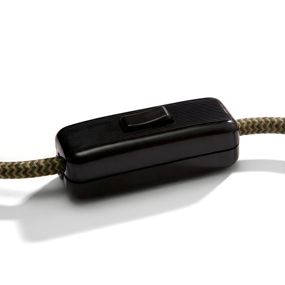 Interruptor unipolar de tecla para cabo de candeeiro — Preto