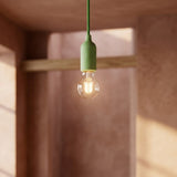 Casquilho E27 em silicone com interruptor — Verde relva