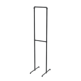 Portant à vêtements autoportant double niveau en tuyaux de plomberie noirs Ø 27 mm — largeur 40 cm, hauteur 216 cm, vue de trois quarts sur fond blanc