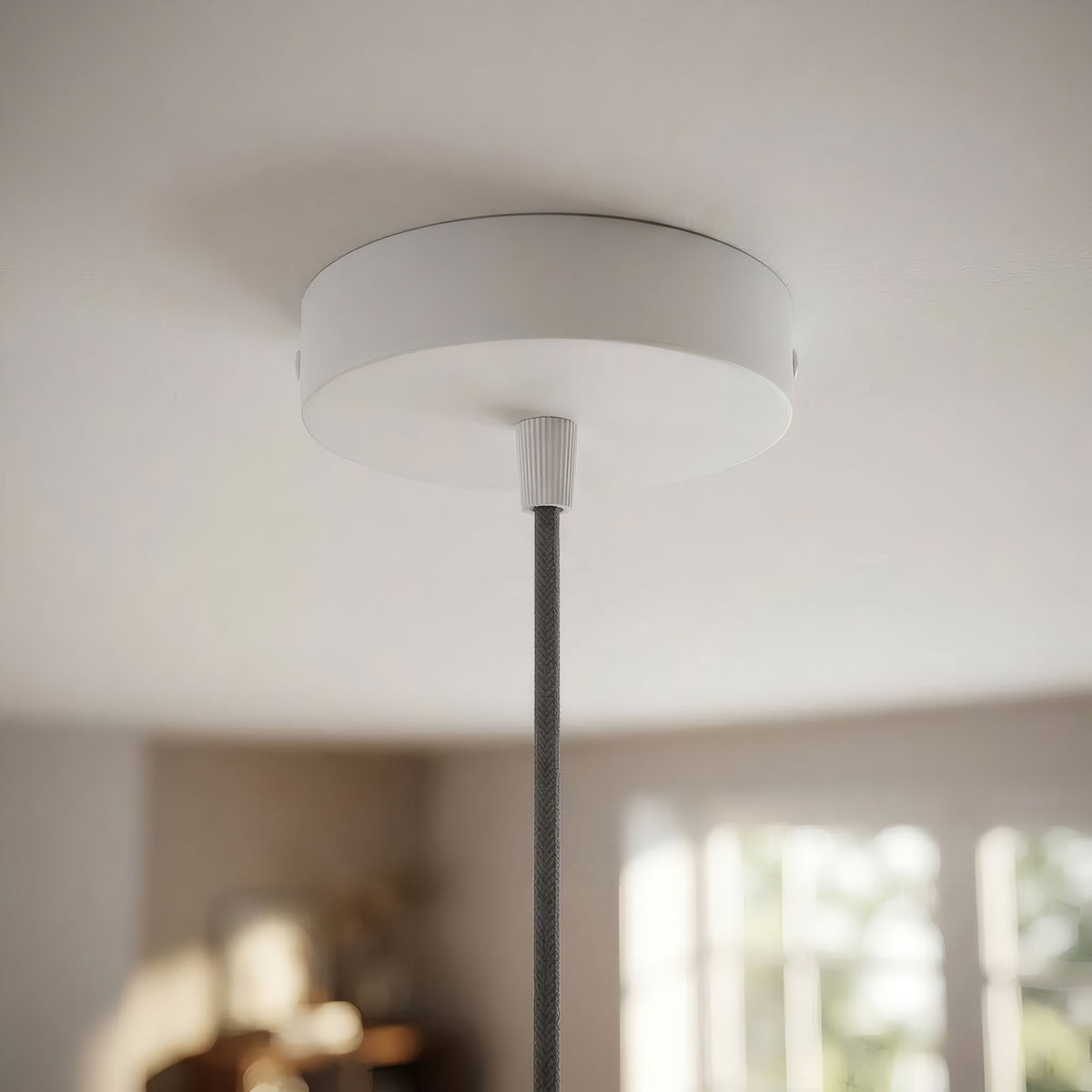 Florão cilíndrico em metal, Ø 120 mm — Cónico em termoplástico / Branco mate