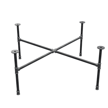 Base de mesa de centro industrial em ferro fundido, pés em cruz, 108 × 108 cm, altura 42 cm, vista de três quartos