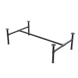Base de mesa de centro industrial em ferro fundido, em H, 111 × 65 cm, altura 32 cm, vista de três quartos